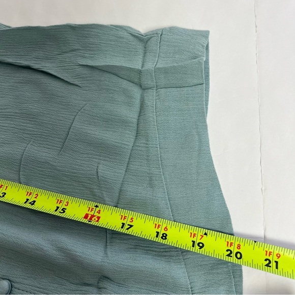 NWT ACTIVE USA Women’s Pullover Button/Tie Top Sz Large Green V-neck - Picture 12 of 12